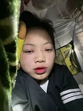 chaomay796xo online show from February 14, 2025, 6:23 am