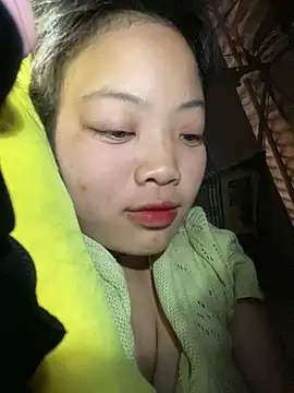 chaomay796xo online show from February 22, 2025, 3:03 pm