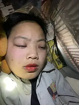 chaomay796xo online show from January 16, 2025, 5:11 am