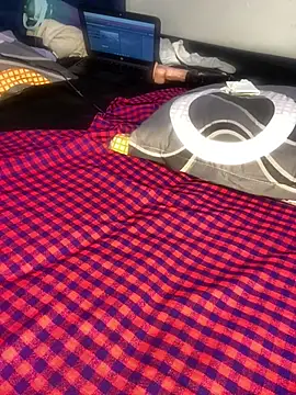 Snapshot of firewaist chatting on March 18, 2025, 1:44 pm firewaist online show from March 18, 2025, 1:44 pm