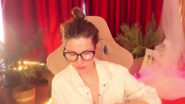 April o Nill online show from April 3, 2026, 9:16 am