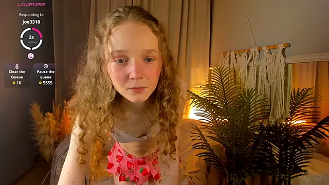 Rose Charming  online show from January 31, 2025, 9:26 pm