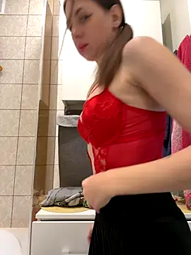 Marii Ann online show from October 15, 2025, 10:34 am