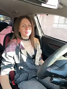 Marii Ann online show from October 6, 2025, 11:00 am