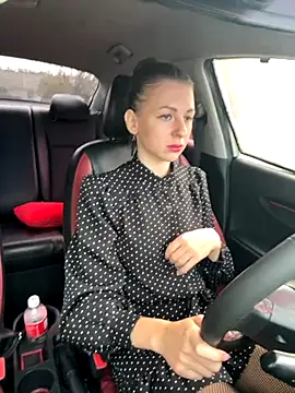 Marii Ann online show from September 28, 2025, 10:55 am