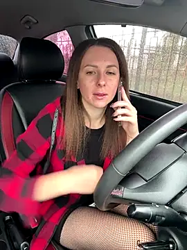 Marii Ann online show from October 28, 2025, 10:14 am