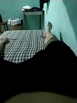 Snapshot of tesaopausao chatting on February 8, 2025, 10:40 pm tesaopausao online show from February 8, 2025, 10:40 pm