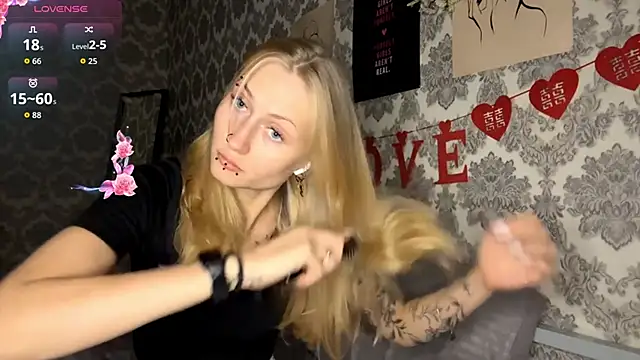 Snapshot of MarthaGees chatting on September 29, 2025, 3:28 pm MarthaGees online show from September 29, 2025, 3:28 pm