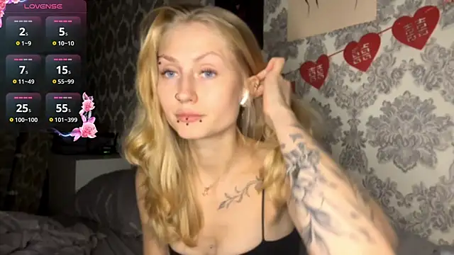 Snapshot of MarthaGees chatting on September 26, 2025, 3:19 pm MarthaGees online show from September 26, 2025, 3:19 pm