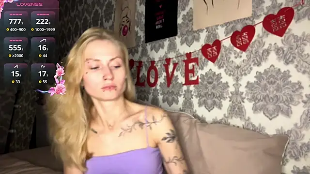 Snapshot of MarthaGees chatting on October 2, 2025, 3:15 pm MarthaGees online show from October 2, 2025, 3:15 pm