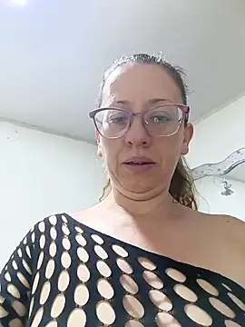 Snapshot of miss_hanna07 chatting on October 15, 2025, 10:01 am miss hanna07 online show from October 15, 2025, 10:01 am