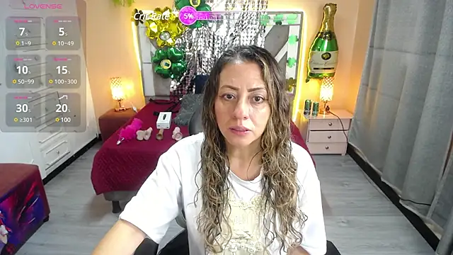 miss hanna07 online show from March 22, 2025, 12:35 pm