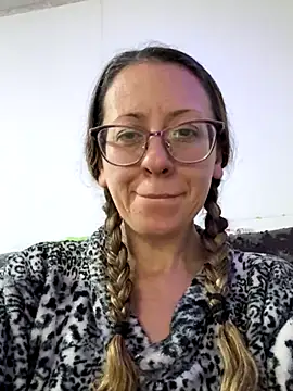 miss hanna07 online show from September 14, 2025, 1:17 am