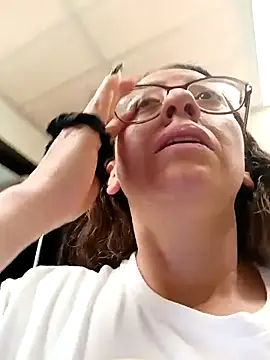 Snapshot of miss_hanna07 chatting on October 28, 2025, 4:50 pm miss hanna07 online show from October 28, 2025, 4:50 pm