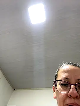 Snapshot of miss_hanna07 chatting on September 19, 2025, 9:35 am miss hanna07 online show from September 19, 2025, 9:35 am