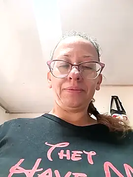miss hanna07 online show from September 8, 2025, 3:33 pm