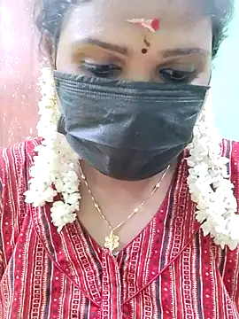 Snapshot of malliga98 chatting on October 3, 2025, 7:15 pm malliga98 online show from October 3, 2025, 7:15 pm