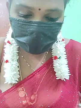 Snapshot of malliga98 chatting on October 17, 2025, 9:12 am malliga98 online show from October 17, 2025, 9:12 am