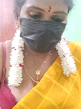 Snapshot of malliga98 chatting on October 17, 2025, 9:16 pm malliga98 online show from October 17, 2025, 9:16 pm