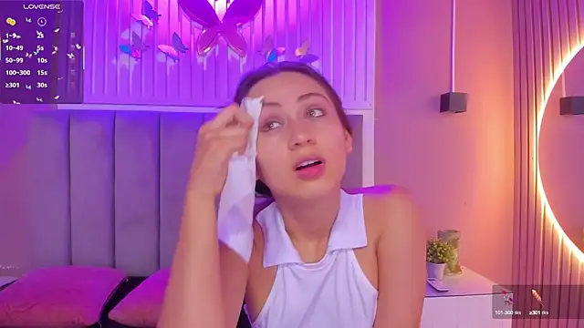 diosa cristal online show from October 4, 2025, 3:30 am