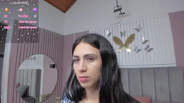 diosa cristal online show from December 5, 2025, 4:00 am