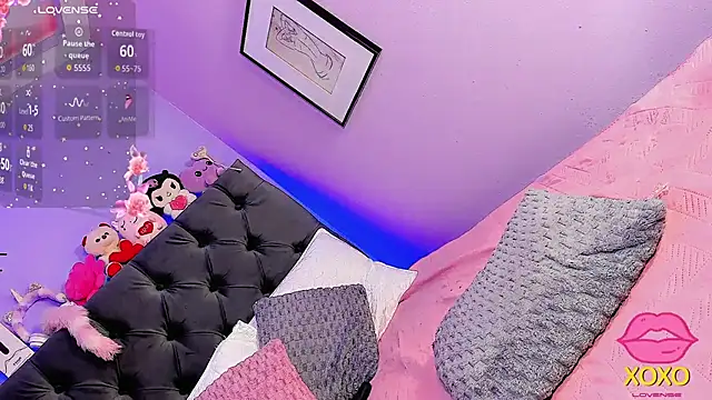 Snapshot of Babyenderlyn chatting on October 11, 2025, 8:54 pm Babyenderlyn online show from October 11, 2025, 8:54 pm