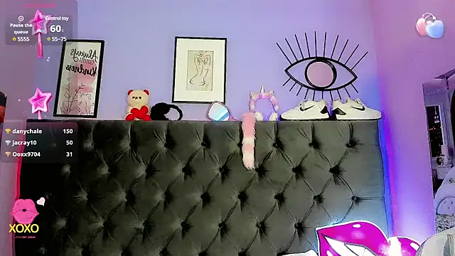 Snapshot of Babyenderlyn chatting on March 18, 2025, 12:08 am Babyenderlyn online show from March 18, 2025, 12:08 am