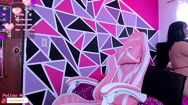 Snapshot of arisantana chatting on October 28, 2025, 7:24 pm arisantana online show from October 28, 2025, 7:24 pm