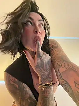 Iam Annii online show from February 26, 2026, 10:21 pm