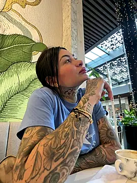 Snapshot of Iam_Annii chatting on November 25, 2025, 7:03 pm Iam Annii online show from November 25, 2025, 7:03 pm