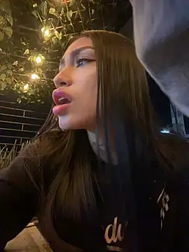 Effy Bonny online show from February 5, 2025, 12:10 am