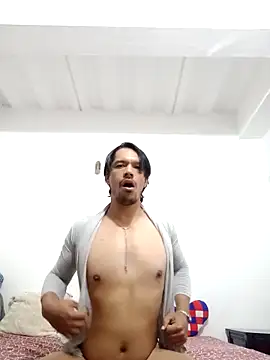 Snapshot of Leandona chatting on November 1, 2025, 2:22 pm Leandona online show from November 1, 2025, 2:22 pm