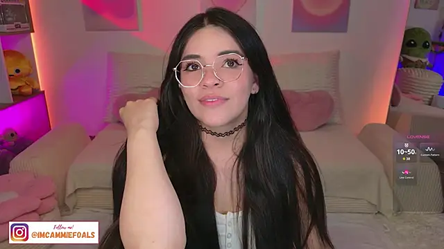 cammiefoalss online show from December 15, 2025, 6:36 pm