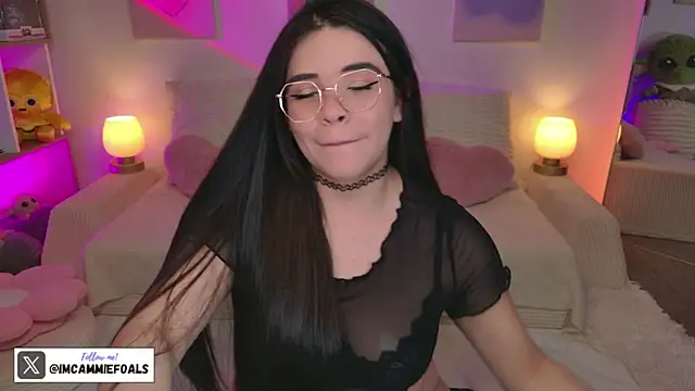 cammiefoalss online show from December 20, 2025, 6:11 pm