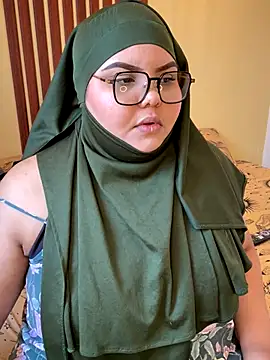 Snapshot of _Shara_Handal_ chatting on November 7, 2025, 4:22 pm Shara Handal online show from November 7, 2025, 4:22 pm