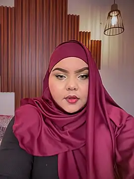 Snapshot of _Shara_Handal_ chatting on November 15, 2025, 7:01 am Shara Handal online show from November 15, 2025, 7:01 am