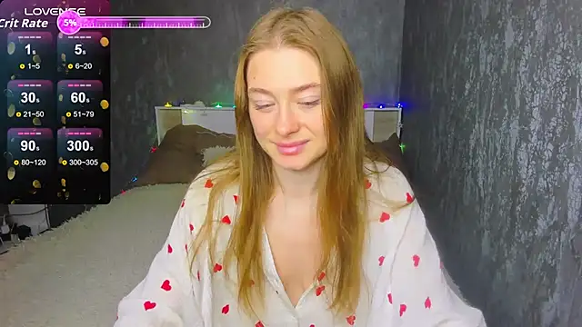 Demure Smile online show from October 13, 2025, 4:36 am