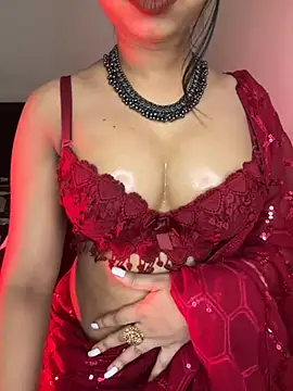 Snapshot of Hot-sexy222 chatting on May 9, 2026, 10:07 am Hot-sexy222 online show from May 9, 2026, 10:07 am