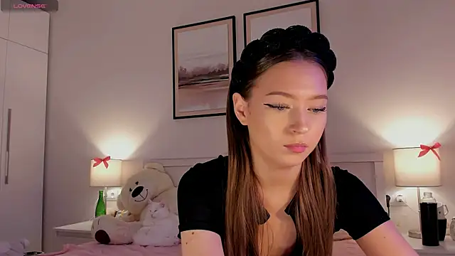 diana nier online show from November 29, 2025, 7:14 pm