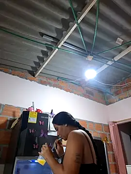 Snapshot of sexy-latin10 chatting on October 13, 2025, 1:02 pm sexy-latin10 online show from October 13, 2025, 1:02 pm