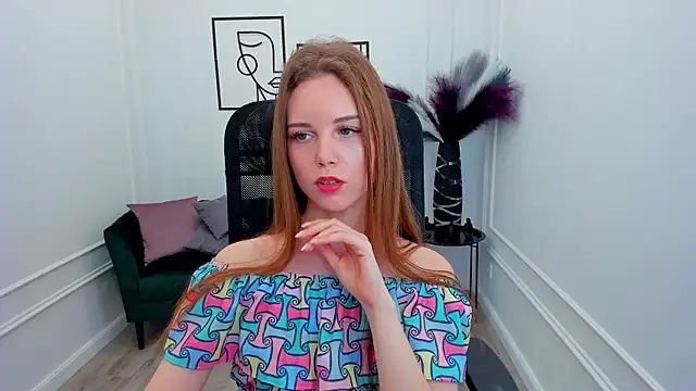 Snapshot of MileyWings chatting on September 27, 2025, 11:49 am MileyWings online show from September 27, 2025, 11:49 am