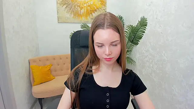 MileyWings online show from February 26, 2025, 11:54 am