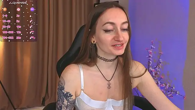 ShiroHeby online show from February 2, 2026, 5:12 pm