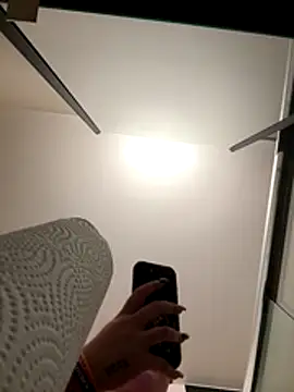 ThicBunz online show from October 13, 2025, 2:40 pm