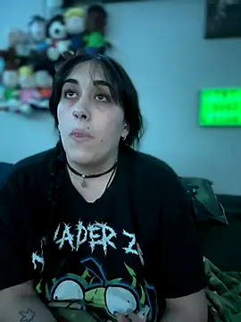 ThicBunz online show from October 27, 2025, 4:02 am