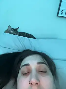 ThicBunz online show from March 19, 2025, 2:59 am