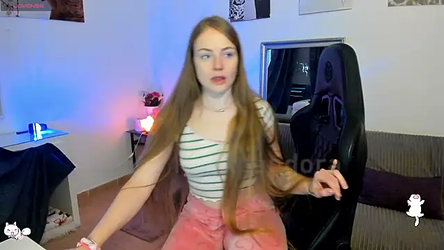 Piinkpandora online show from March 8, 2026, 12:52 pm