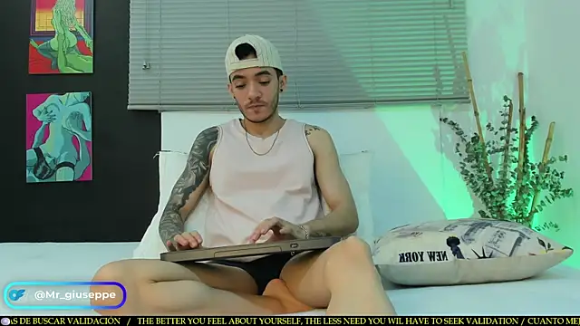Snapshot of Tylergiuseppe_ chatting on March 18, 2025, 8:16 pm Tylergiuseppe online show from March 18, 2025, 8:16 pm