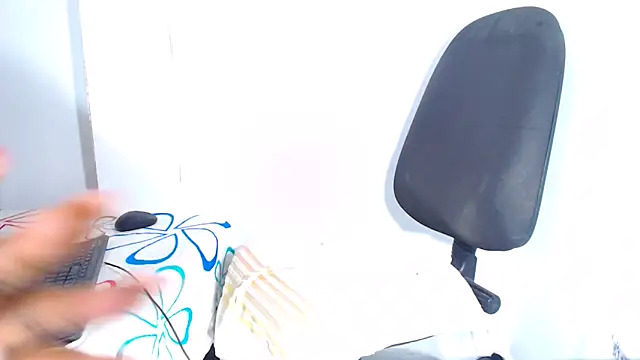 Megaanfox online show from March 12, 2026, 6:01 pm