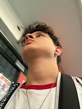 Nathan Bluee online show from September 17, 2025, 11:23 am